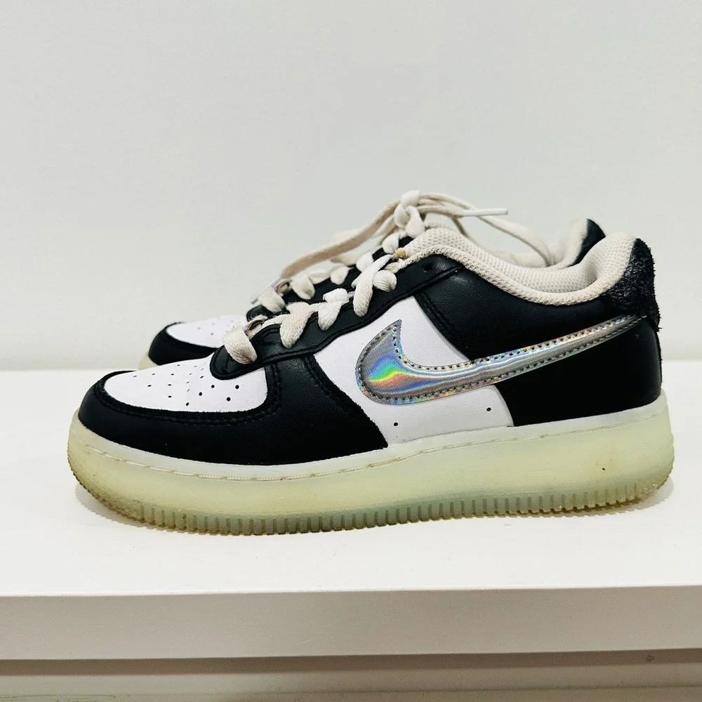 Nike Boys Air Force 1 LV8 FZ5529-103 White Casual Shoes Sneakers Size 2.5Y